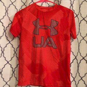 Under Armour Dri-Fit Boys-L EUC